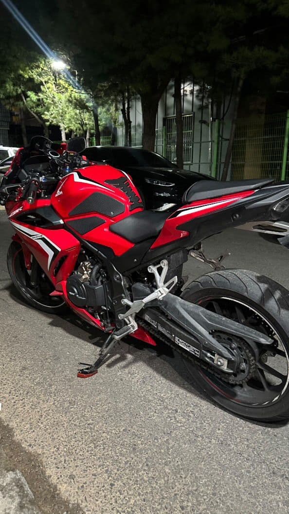 혼다 CBR 500 R more
