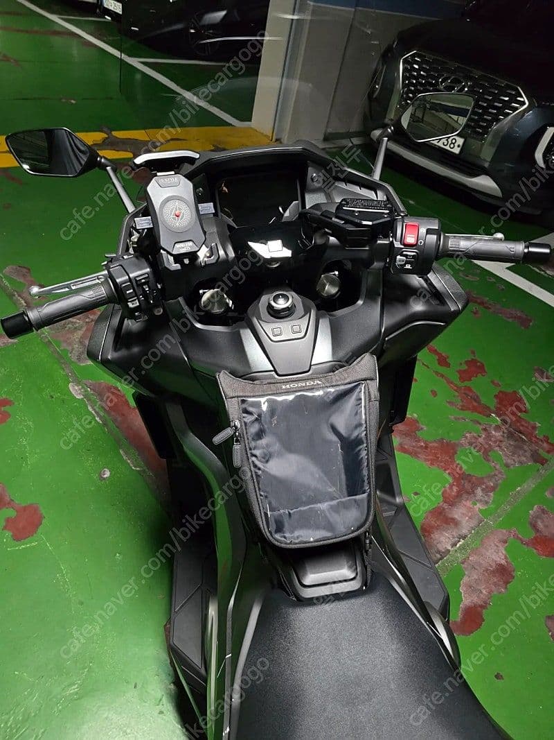 혼다 포르자 750 8