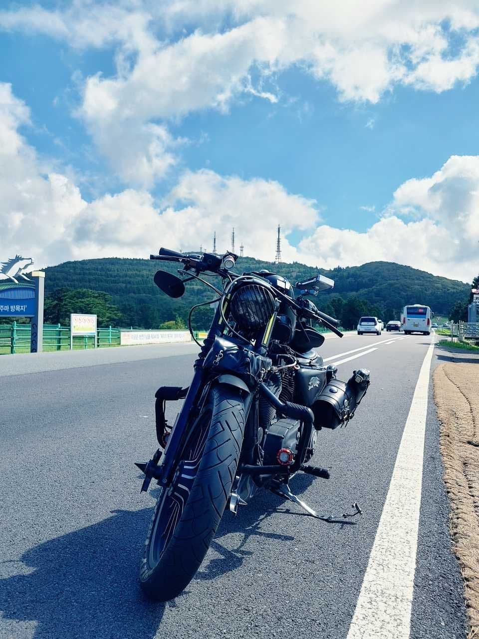 할리데이비슨 아이언 883 10