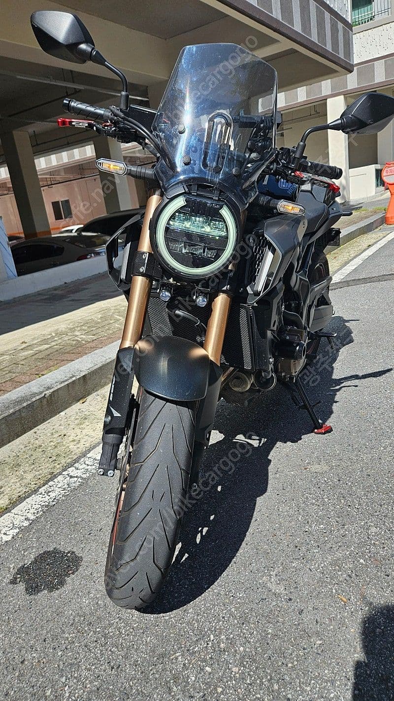 혼다 CB 650 R 3