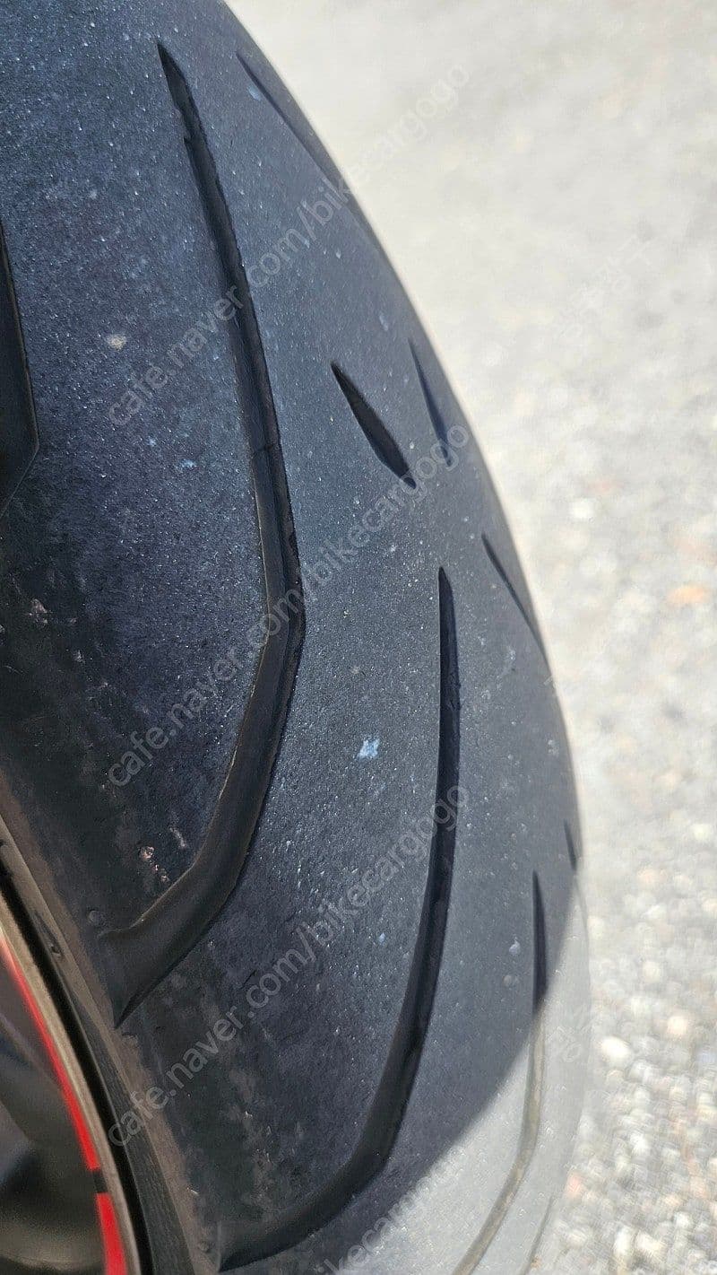 혼다 CB 650 R more