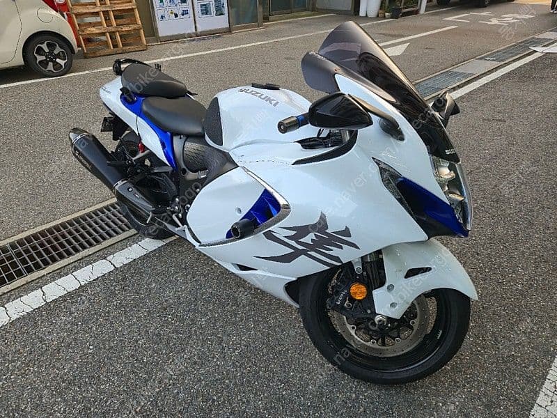 스즈키 하야부사 3