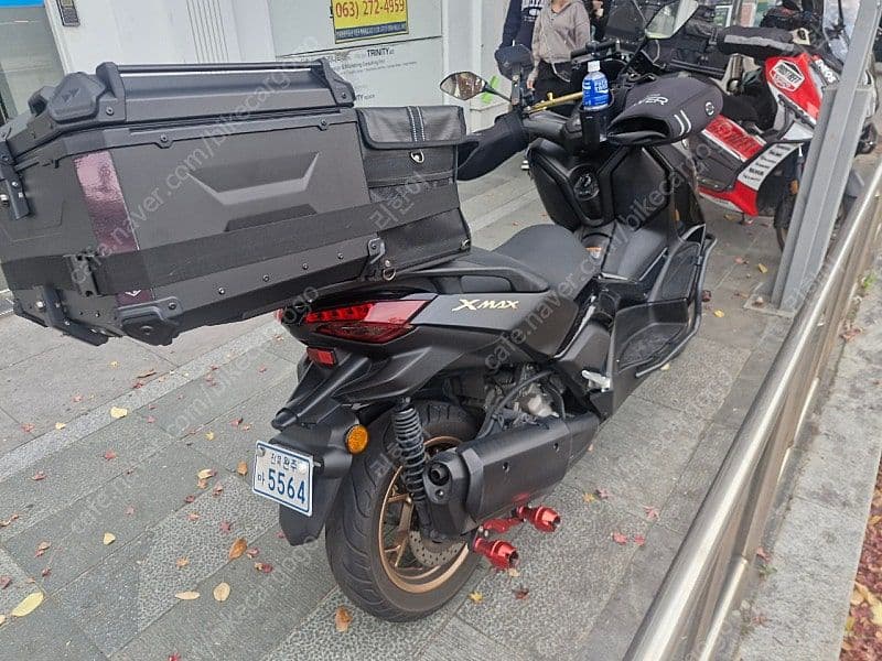 야마하 XMAX 300 ABS 3