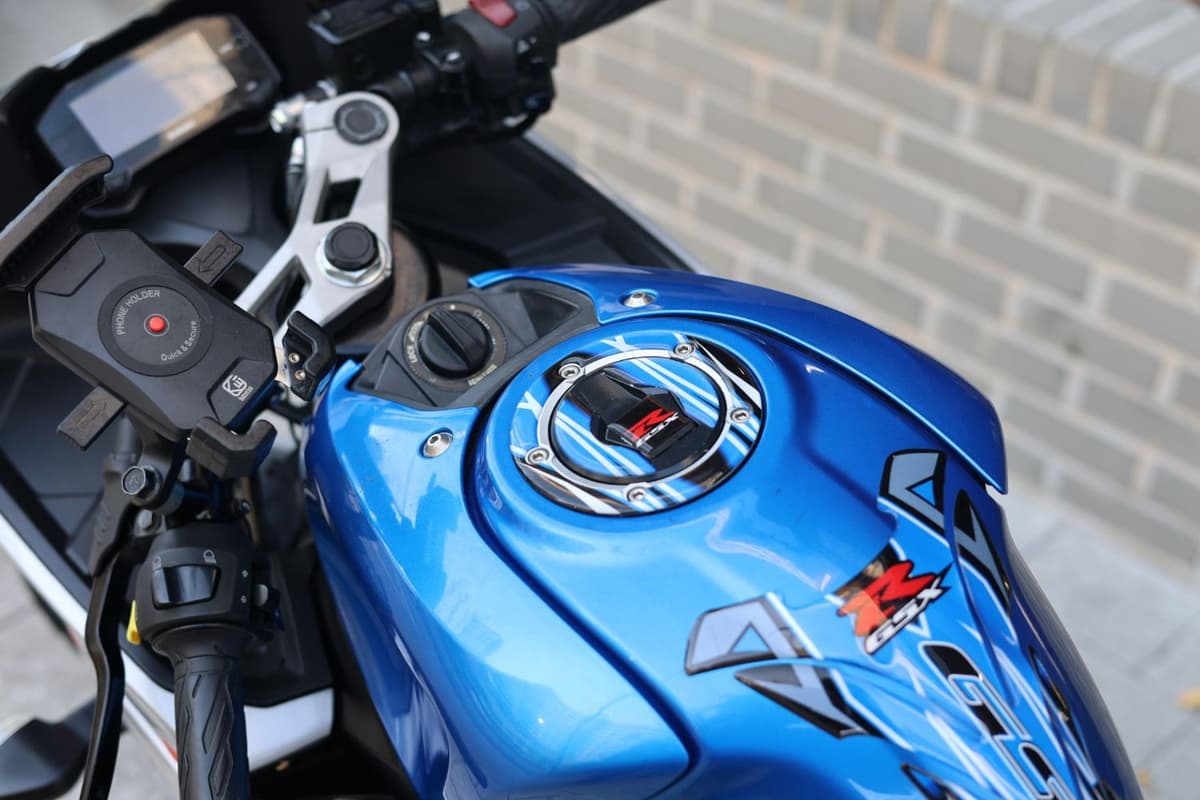스즈키 GSX R 125 ABS 17