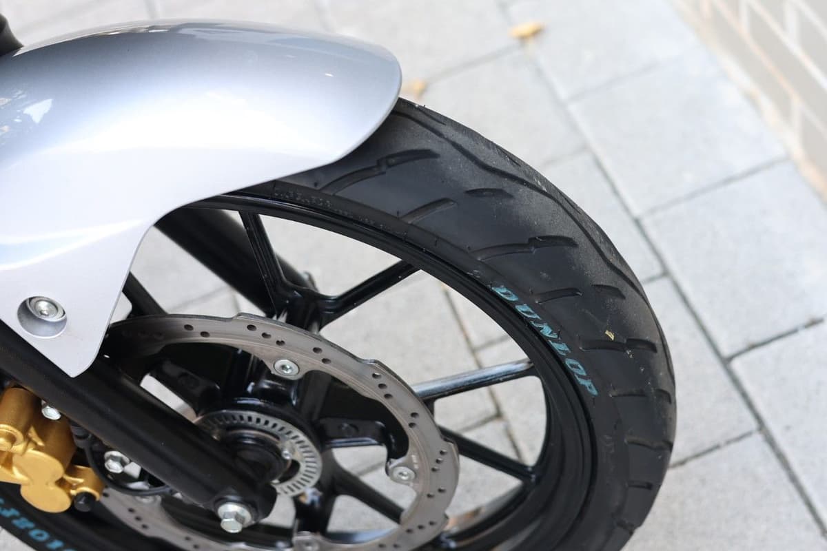 스즈키 GSX R 125 ABS 4