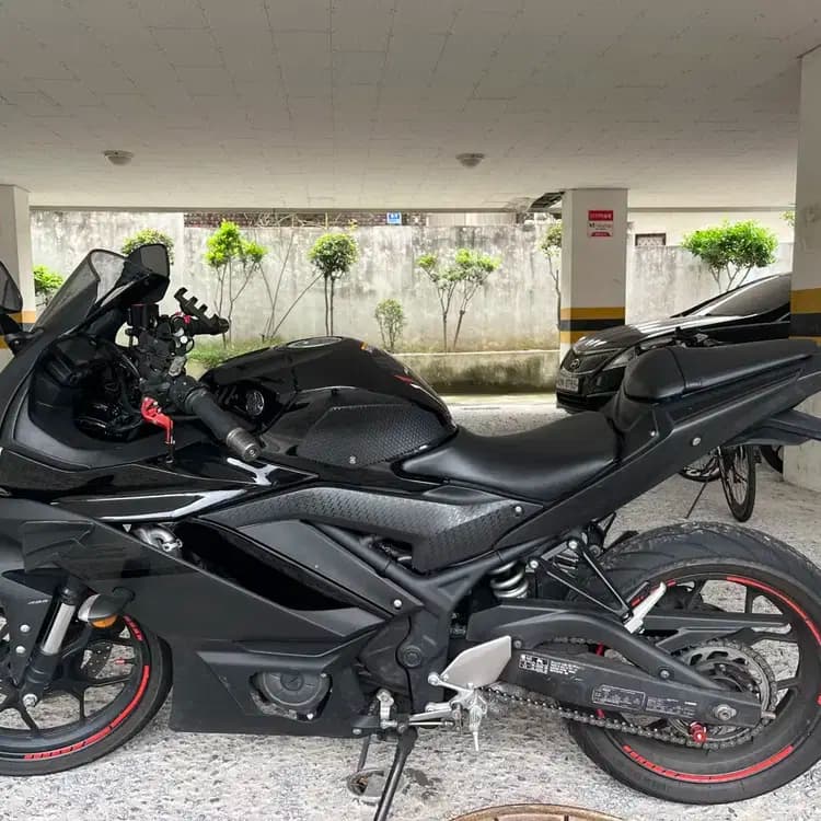 야마하 YZF R3 10