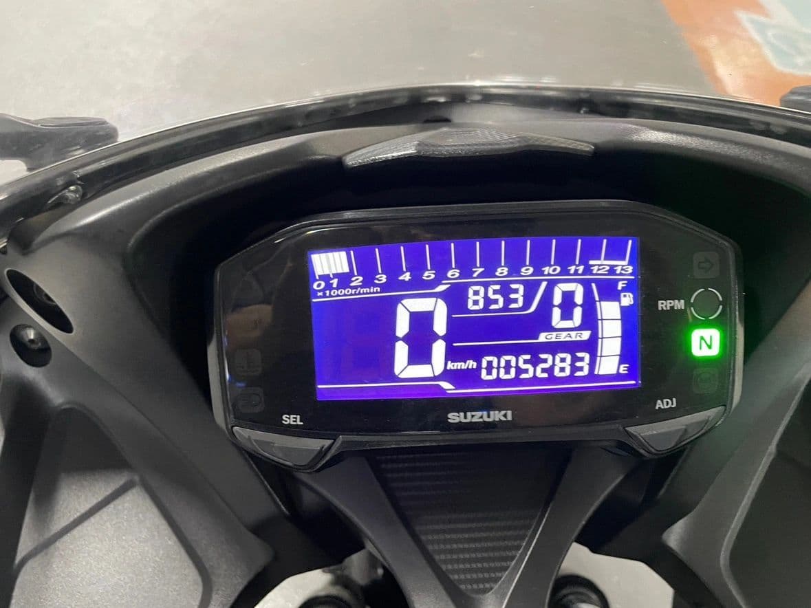 스즈키 GSX R 125 ABS 2