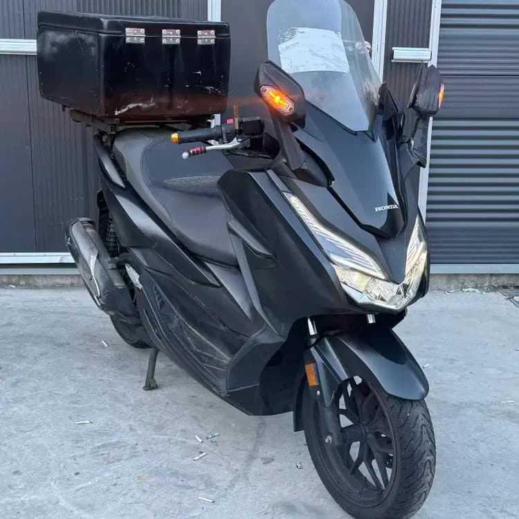 혼다 포르자 300 9