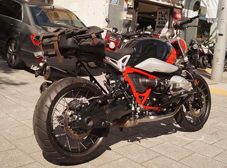 BMW R nine T 스크램블러 4