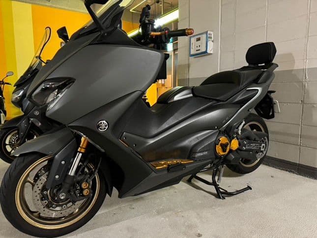 야마하 TMAX 560 4
