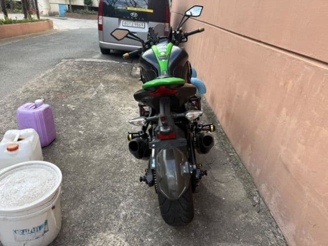 가와사키 Z 1000 3