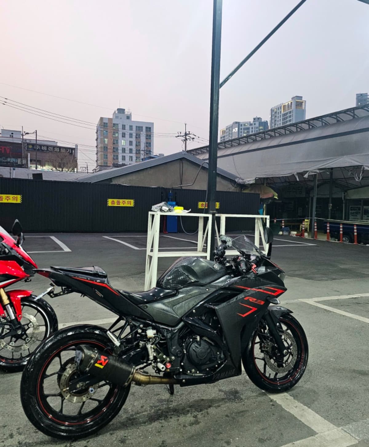 야마하 YZF R3 2