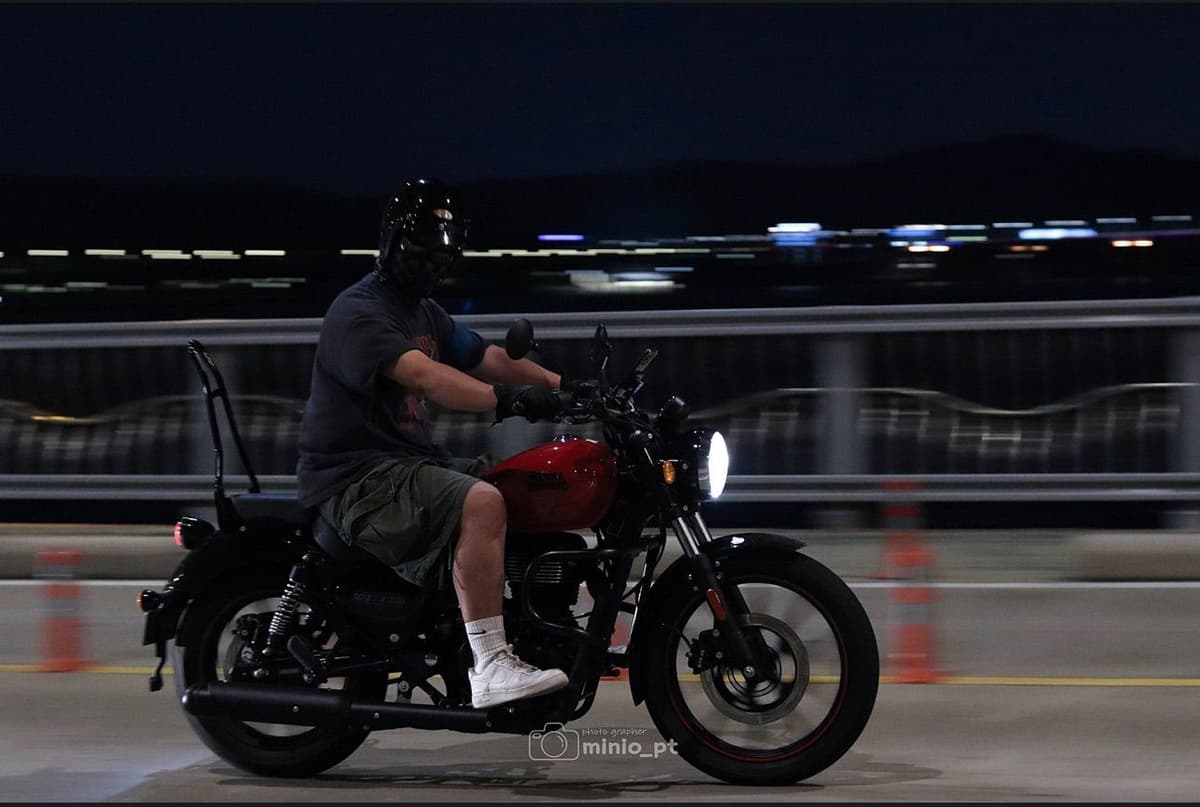 로얄엔필드 메테오 350 4