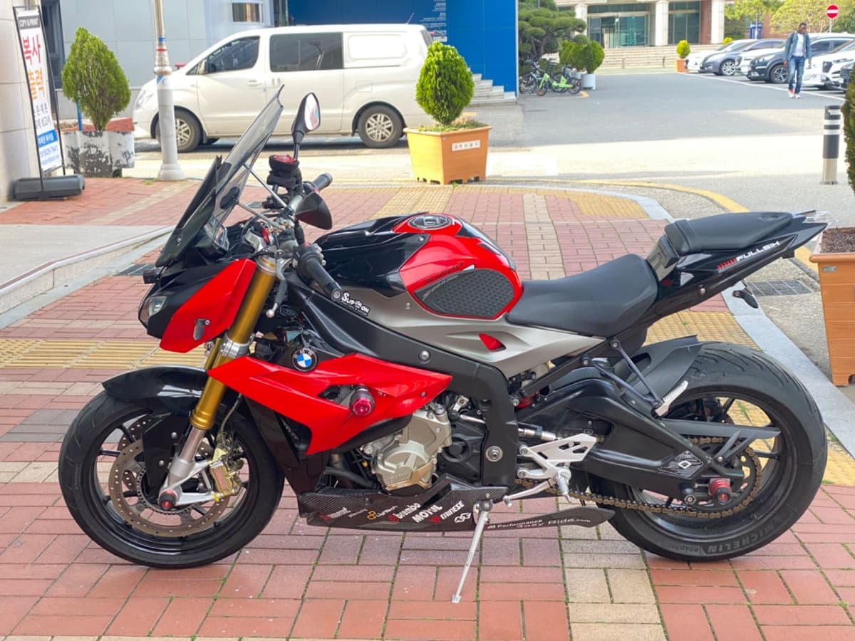 BMW S 1000 R 7