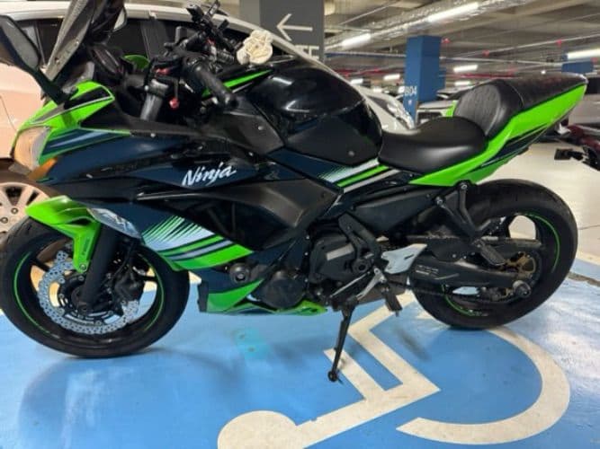 가와사키 닌자 650 3