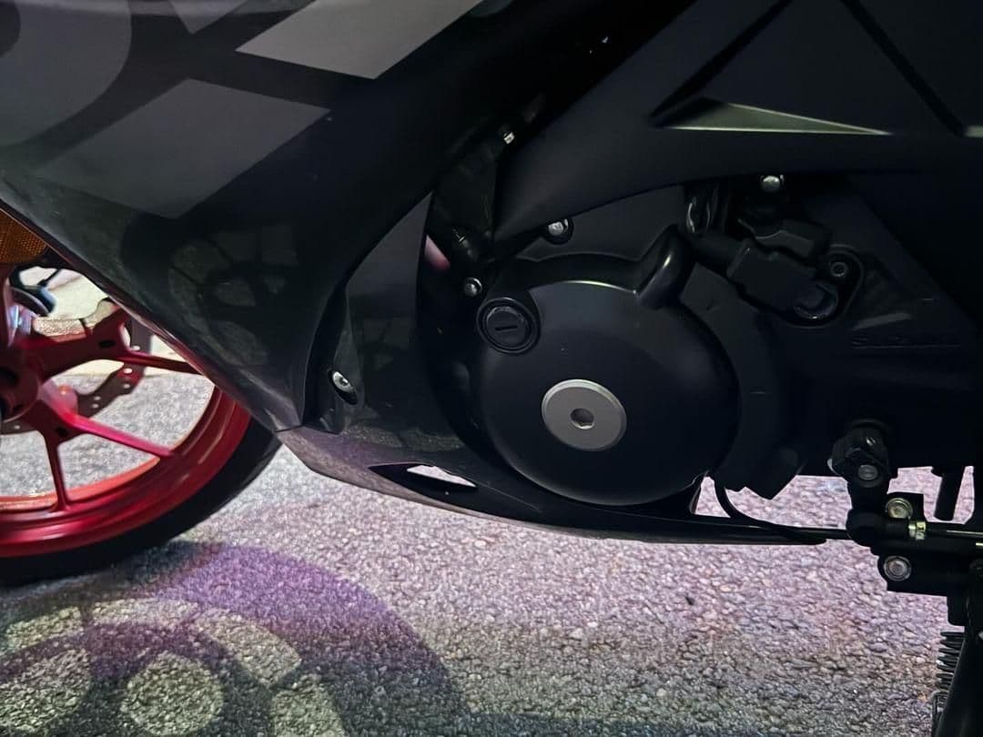 스즈키 GSX R 125 ABS 2