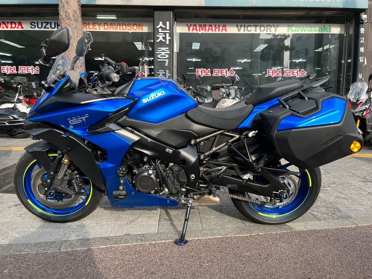 스즈키 GSX S 1000 GT more