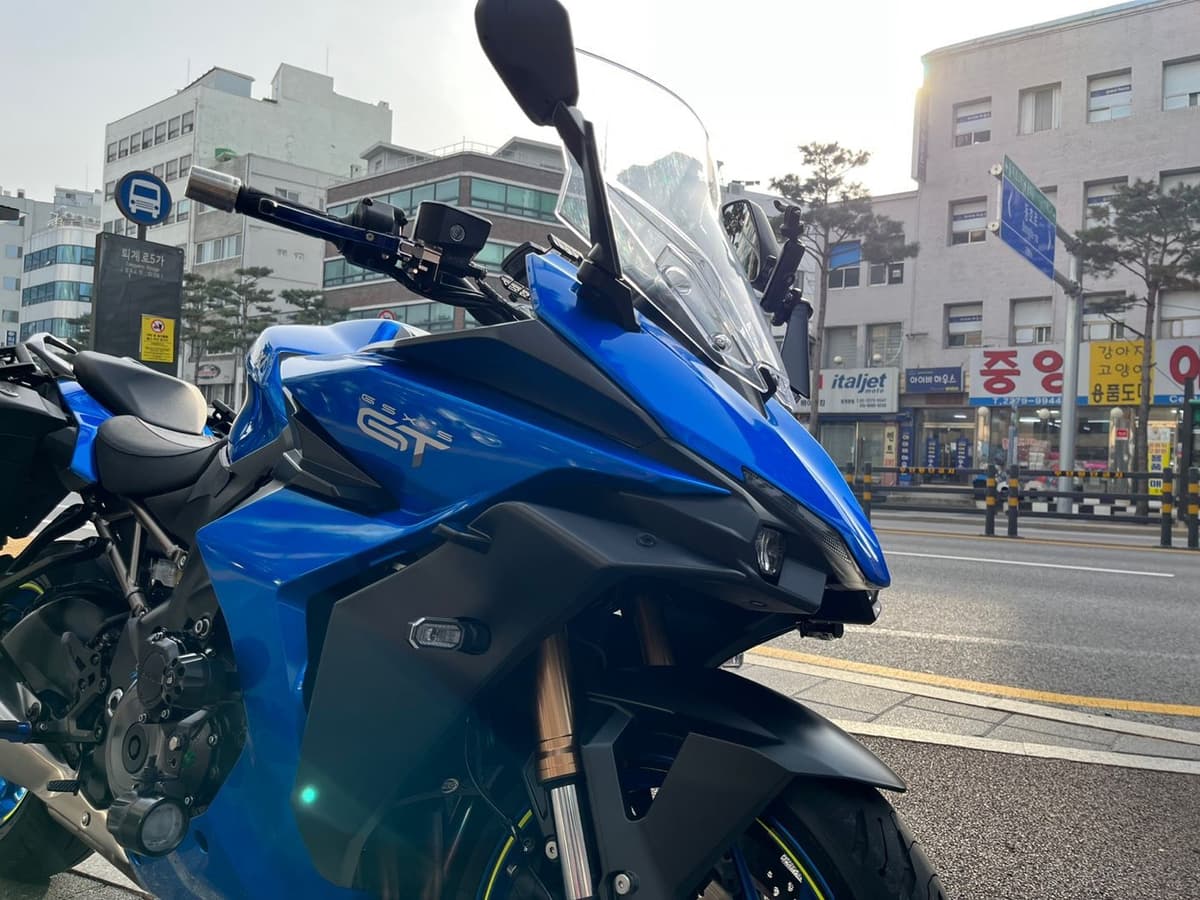 스즈키 GSX S 1000 GT 10