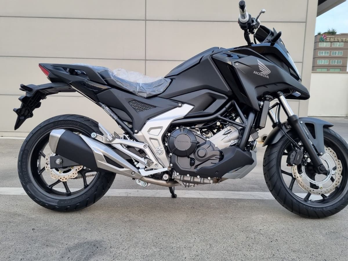 혼다 NC 750 X 7