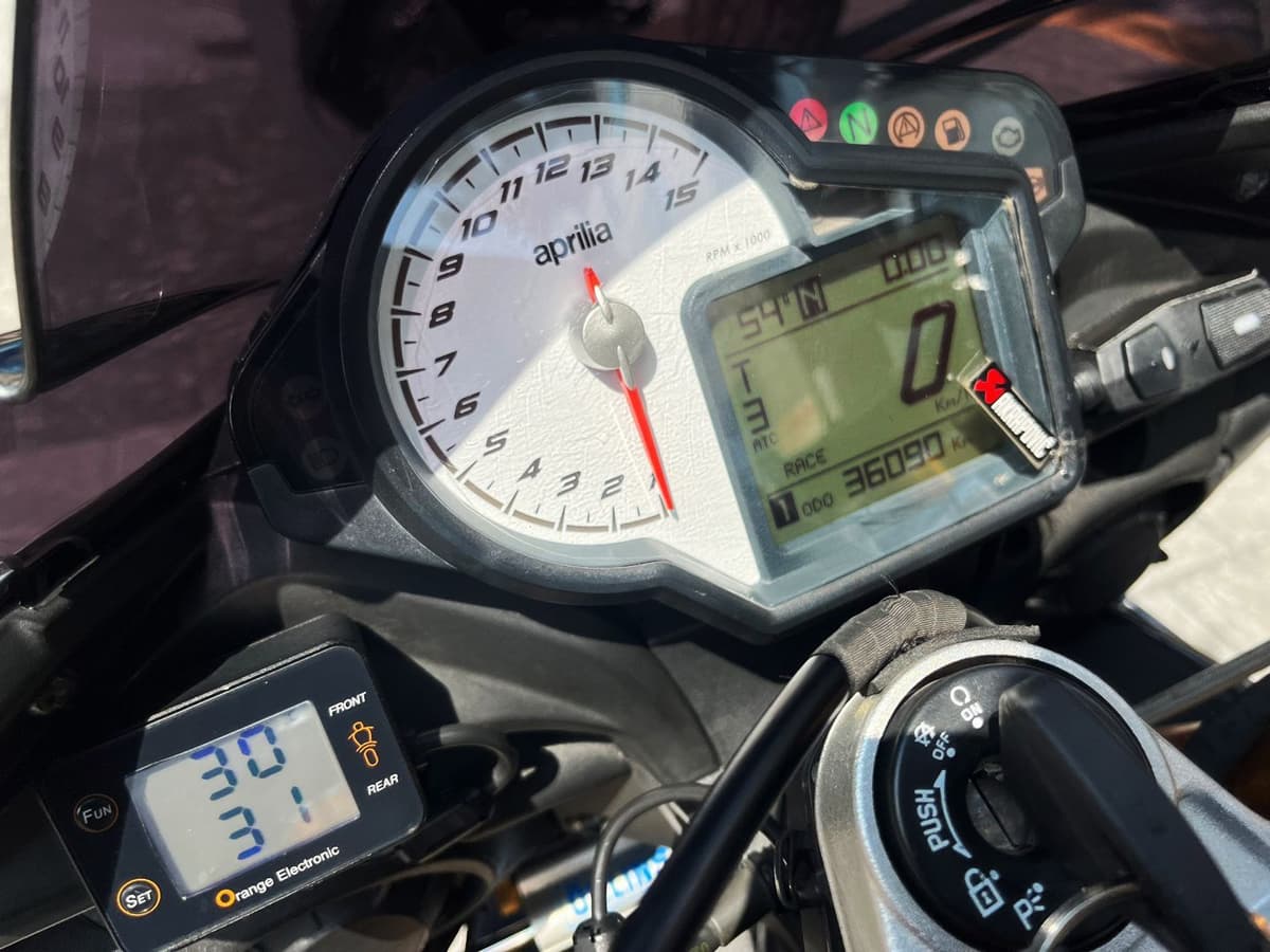 아프릴리아 투오노 V 4 1100 팩토리 5