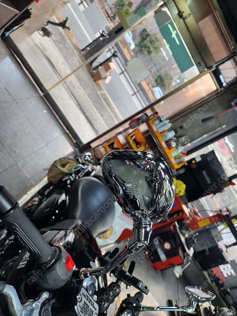 베넬리 임페리알레 400 ABS 2