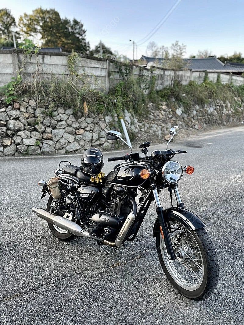 베넬리 임페리알레 400 ABS 1