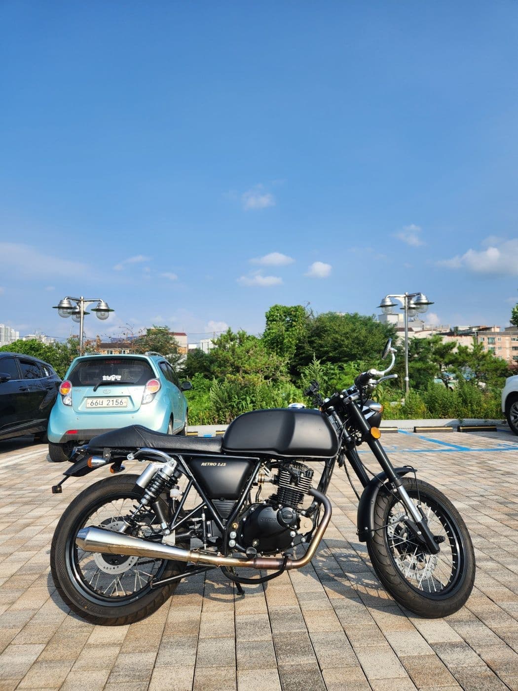 착한스쿠터 레트로 125 more