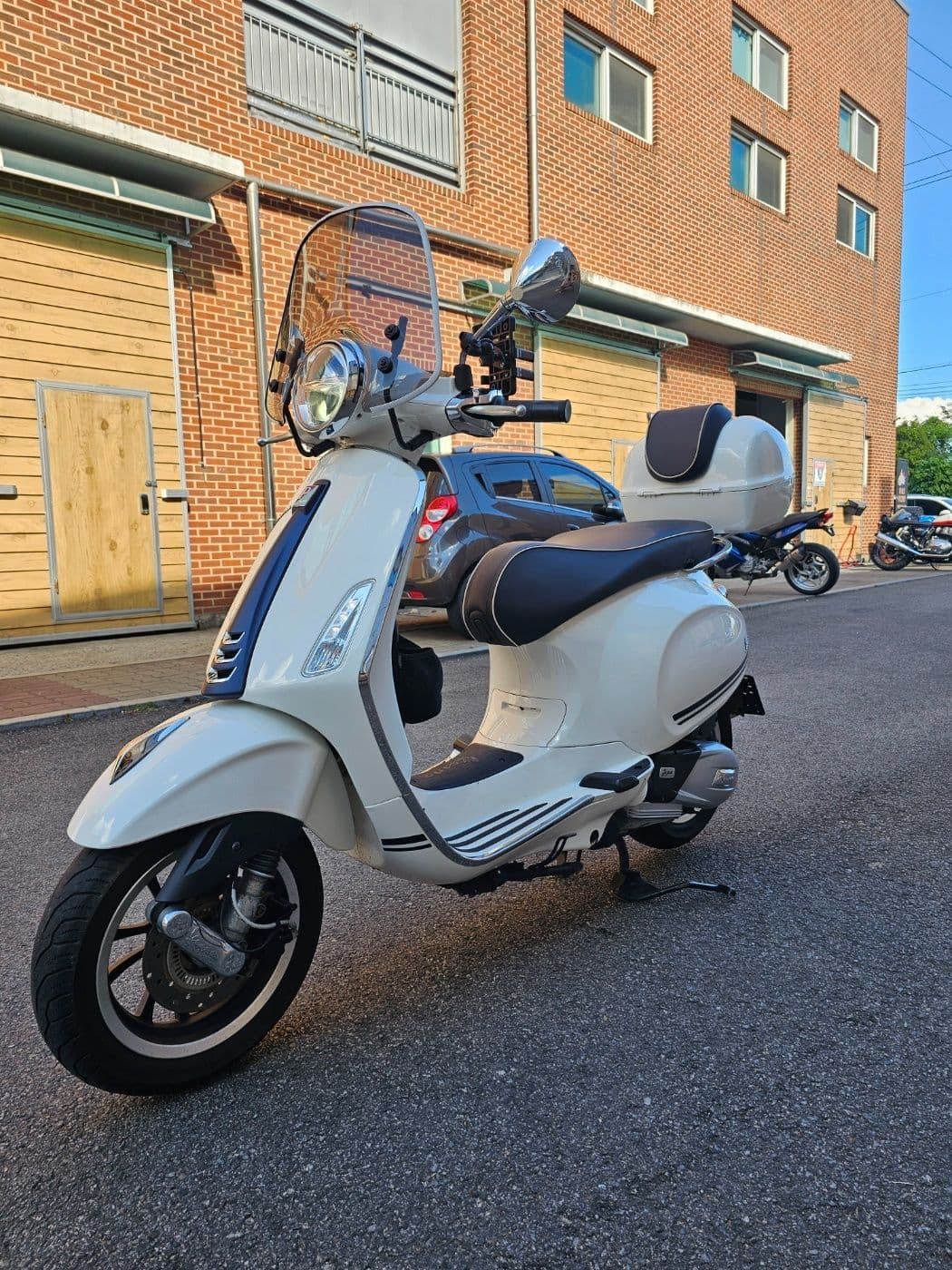 베스파 프리마베라 125 3