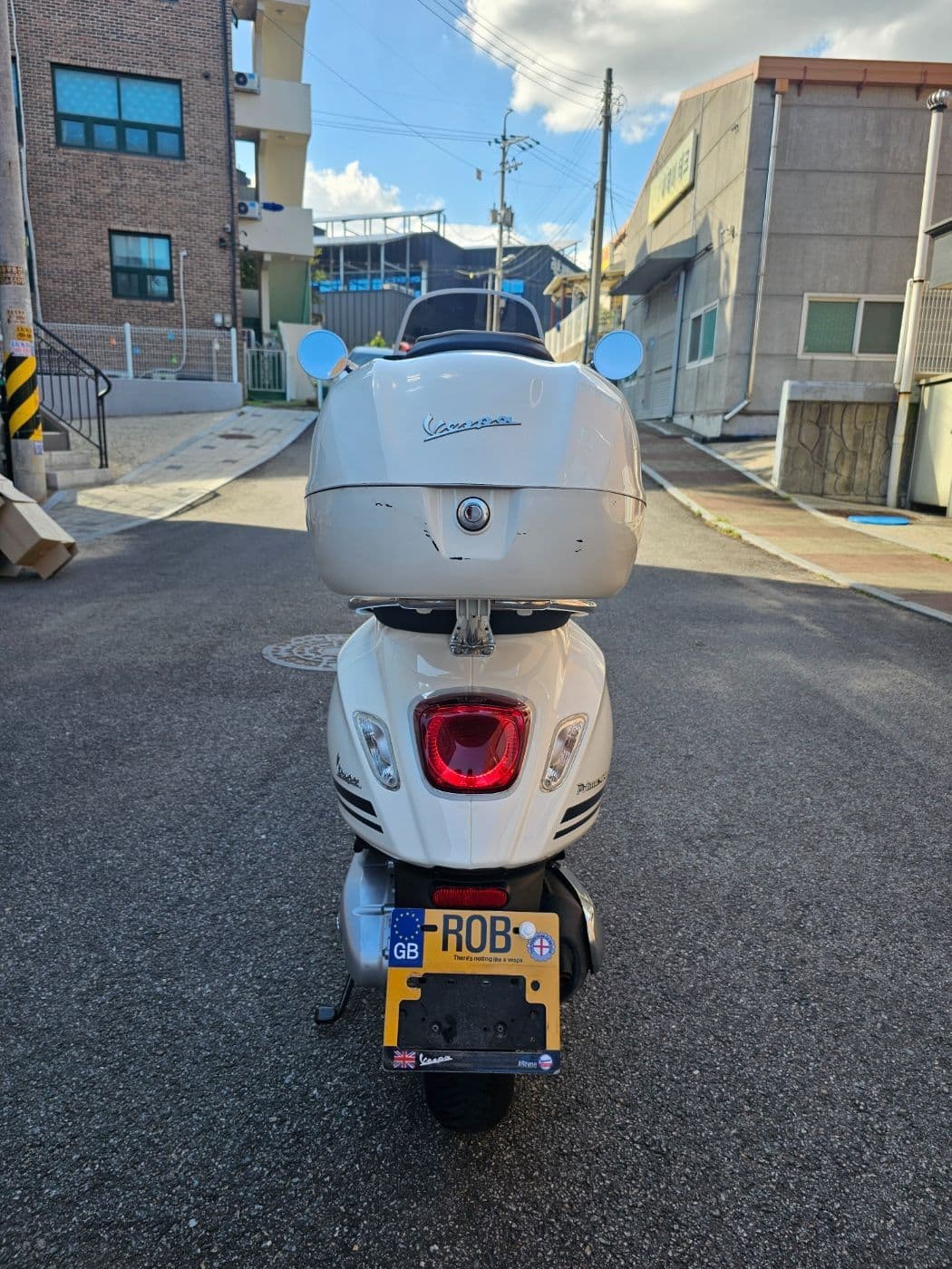 베스파 프리마베라 125 more