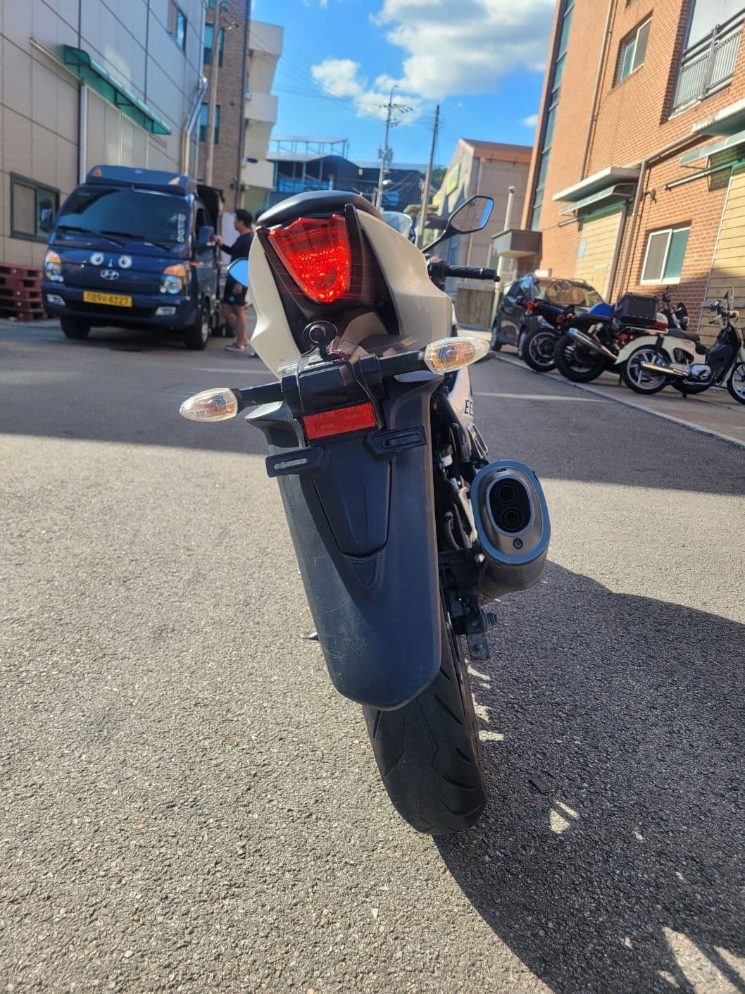 스즈키 GSX R 125 ABS more