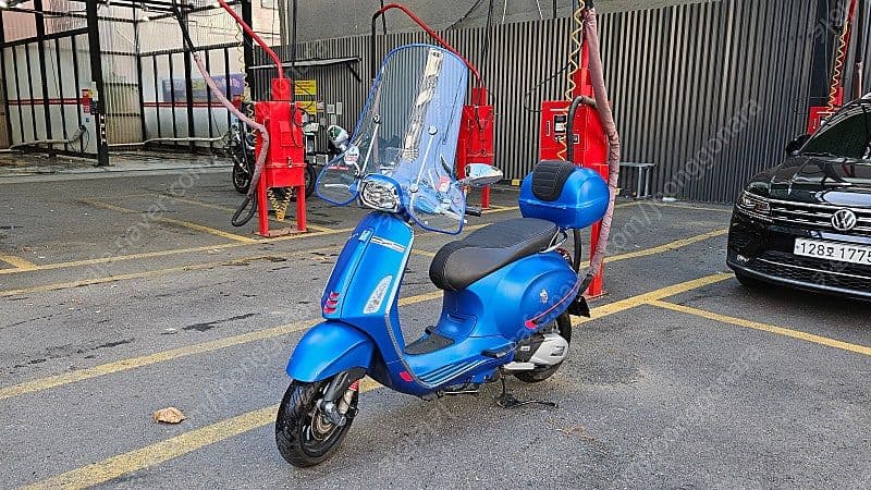 베스파 스프린트 125 ABS 1