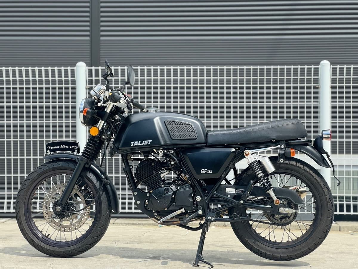 이탈젯 그리폰 125 more