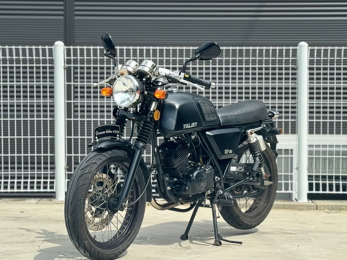 이탈젯 그리폰 125 7