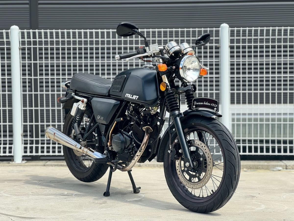 이탈젯 그리폰 125 1