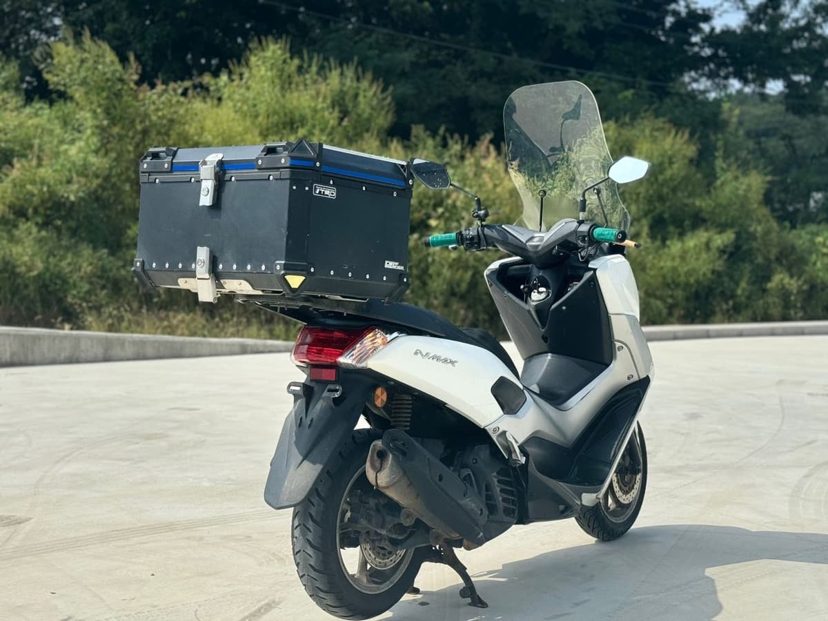 야마하 NMAX 125 5