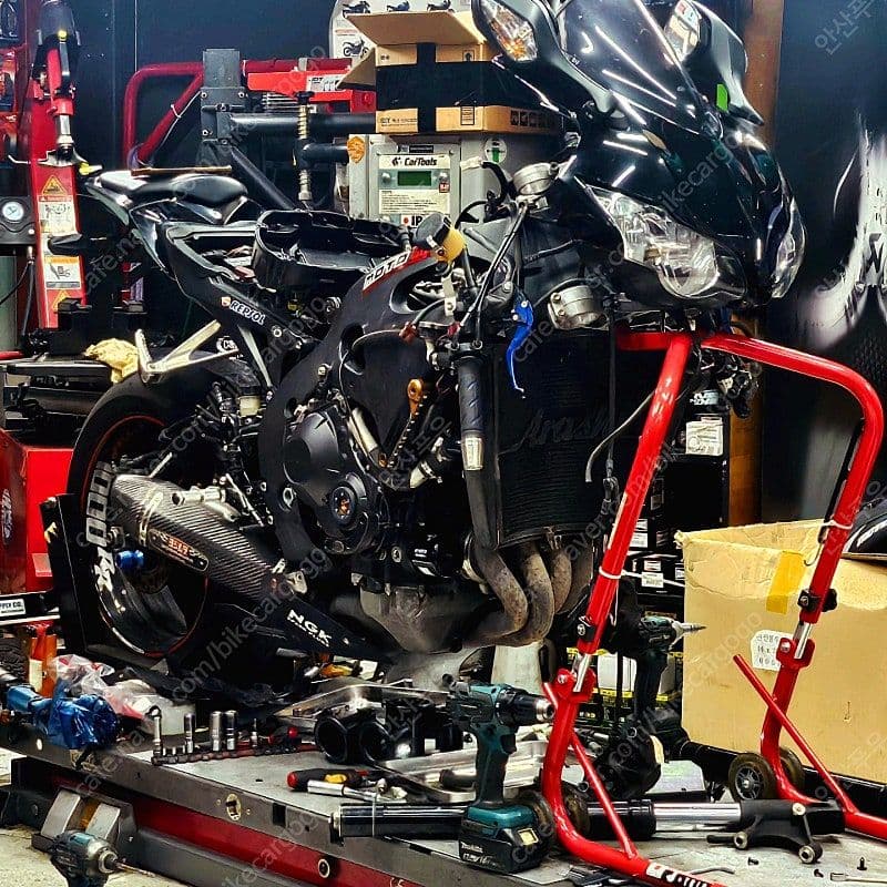 혼다 CBR 1000 RR 2