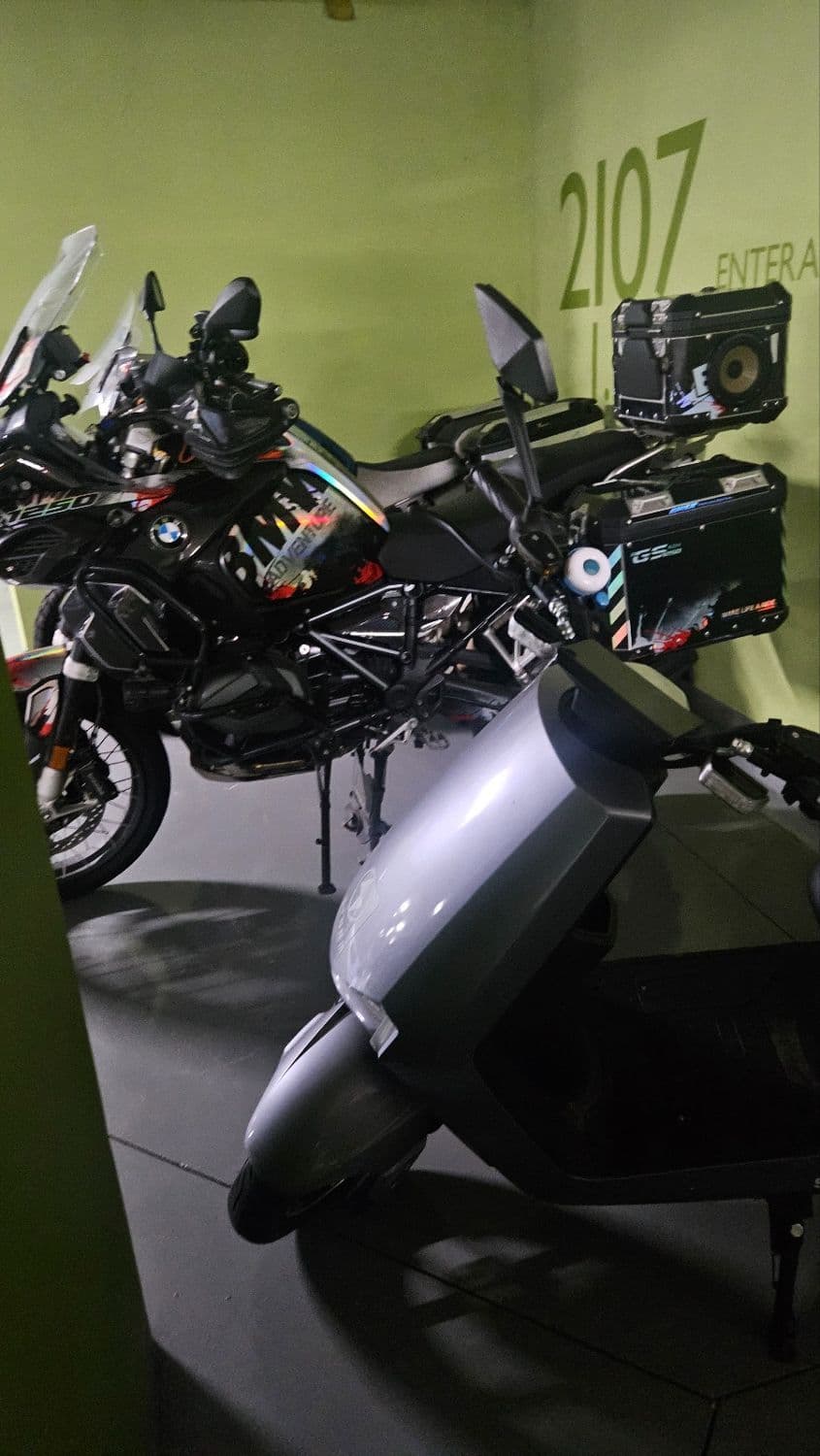 BMW R 1250 GS 어드벤처 2