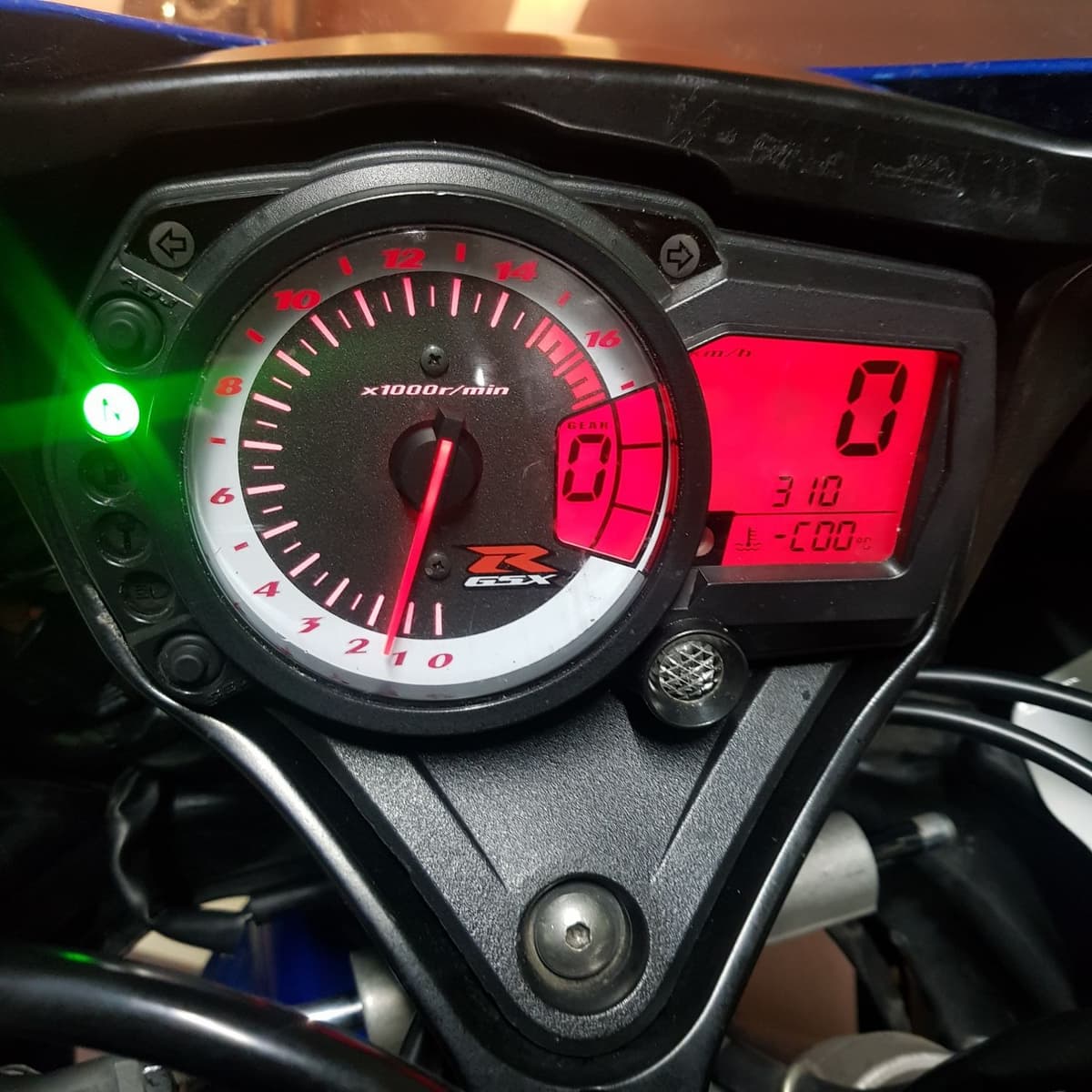 스즈키 GSX R 750 7