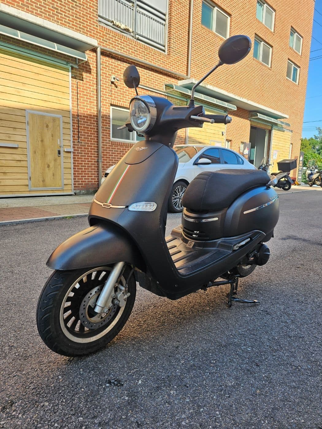 착한스쿠터 야르스 125 GT 3