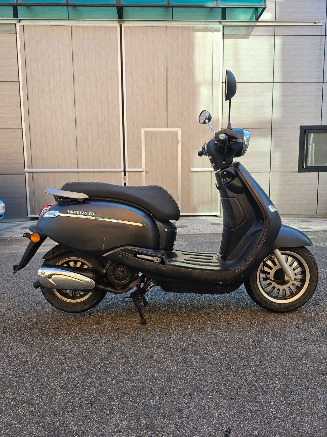 착한스쿠터 야르스 125 GT 8