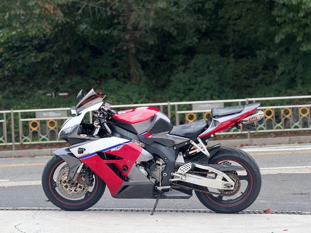 혼다 CBR 1000 RR 5