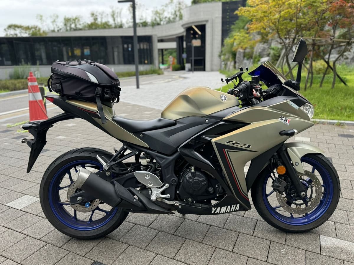 야마하 YZF R3 1