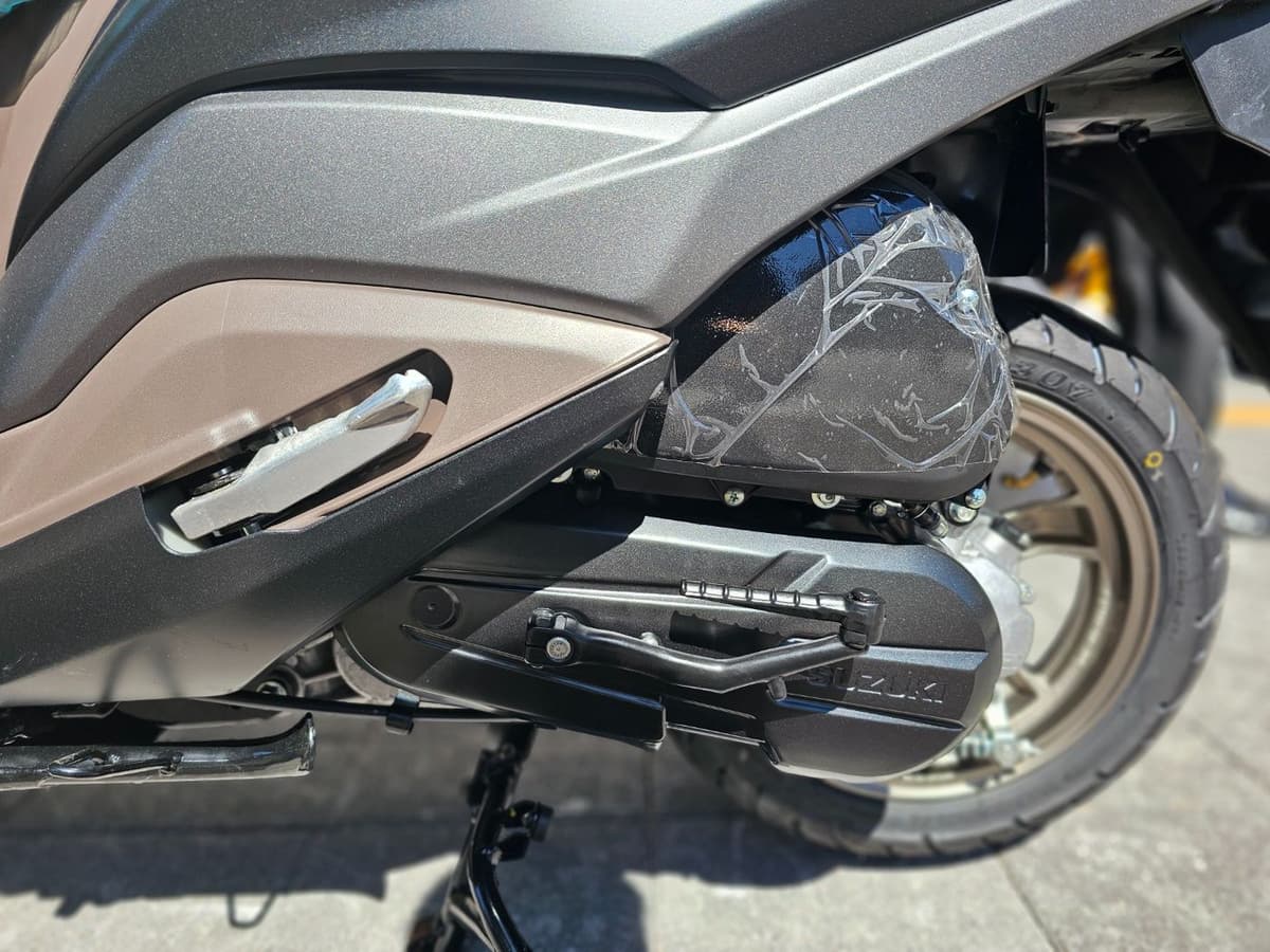 스즈키 버그만 125 3