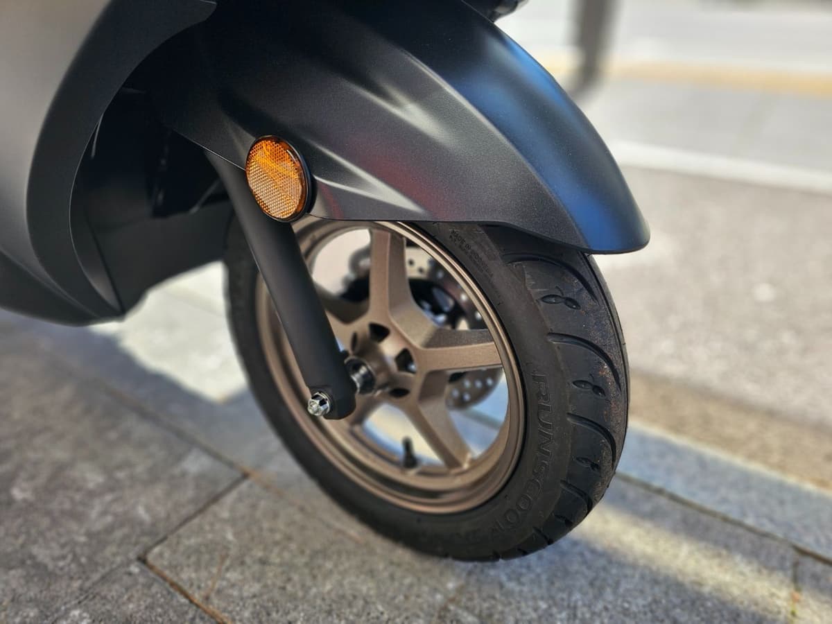 스즈키 버그만 125 9