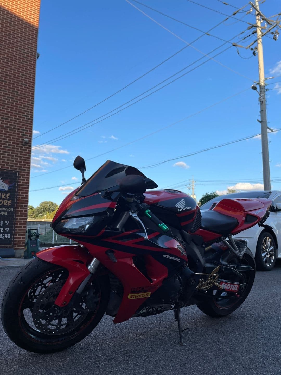 혼다 CBR 1000 RR 3