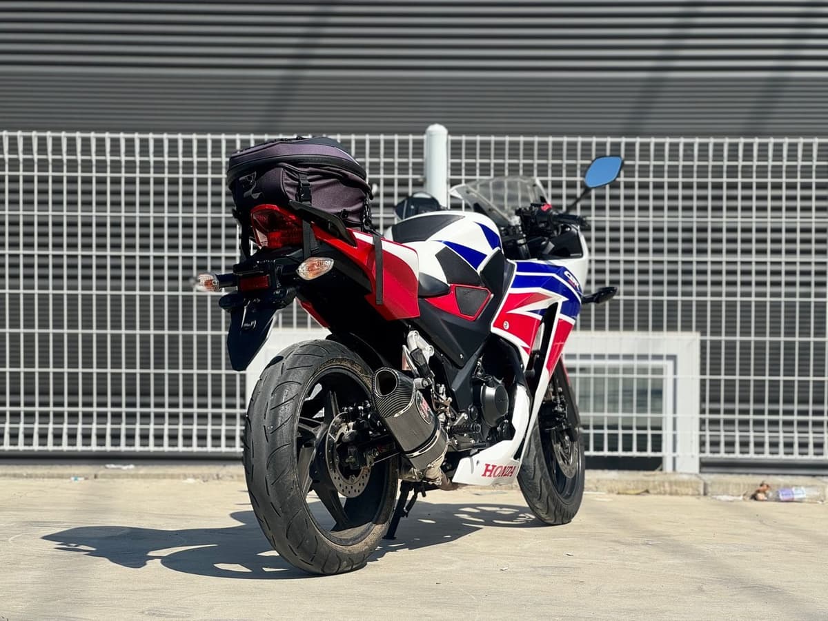 혼다 CBR 300 R 3