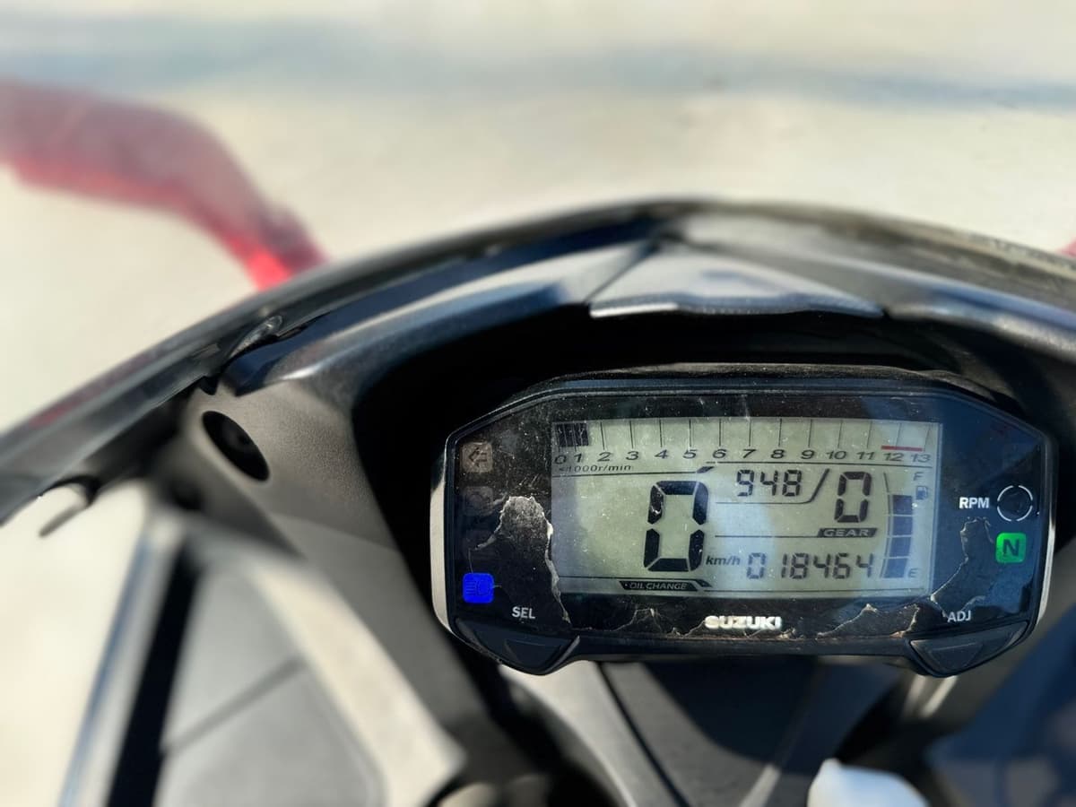 스즈키 GSX R 125 ABS 9