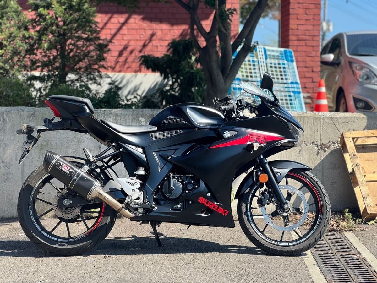 스즈키 GSX R 125 ABS 2