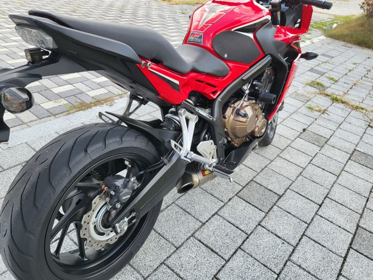 혼다 CBR 650 F 3