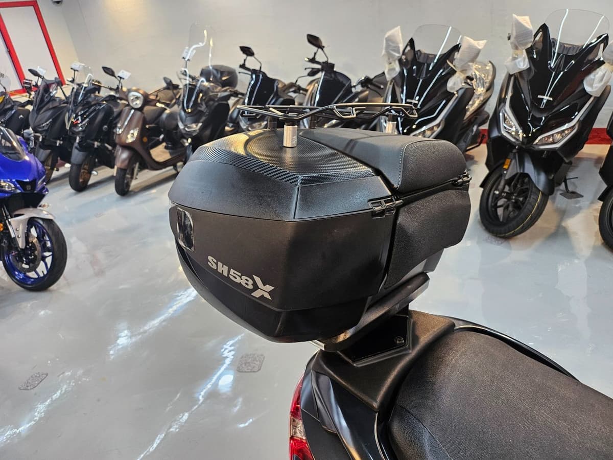 스즈키 버그만 650 익스큐티브 10